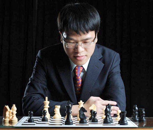 Lê Quang Liêm lại chạm trán Vua cờ Magnus Carlsen