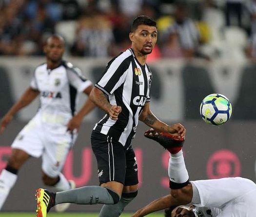 Nhận định tỷ lệ cược kèo bóng đá tài xỉu trận Ceara vs Botafogo