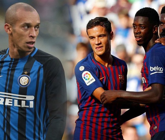 Vì sao đối thủ cũ Miranda có thể mang "quà chiến thắng" tới cho Barcelona?