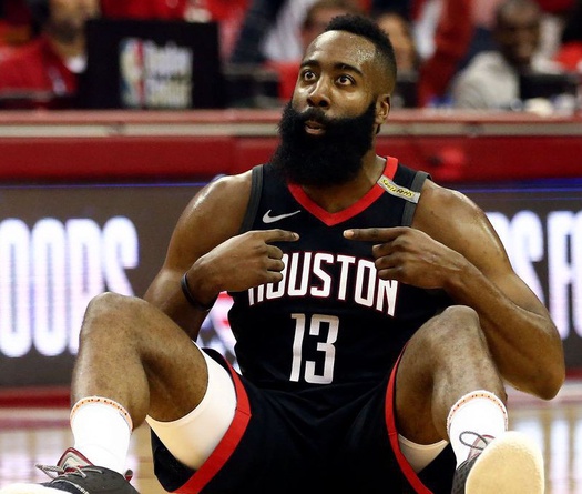 Luật NBA khiến Houston Rockets khó lòng dùng kế 4 đổi 1 để chiếm Jimmy Butler