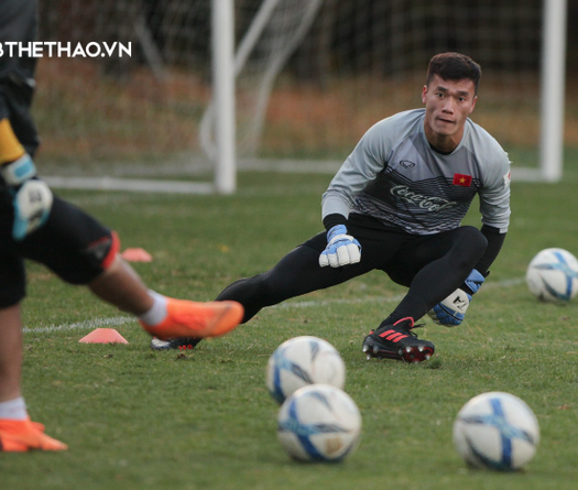 Thủ môn Bùi Tiến Dũng: "Tôi đã quen với áp lực và chấp nhận sống với điều ấy"