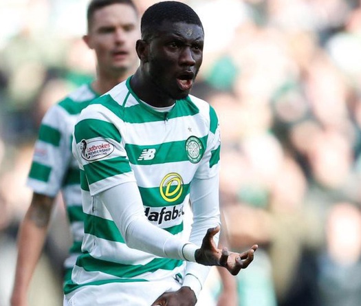 Hy hữu: Sao Celtic bị đối thủ bóp "của quý", đau chảy nước mắt rời sân