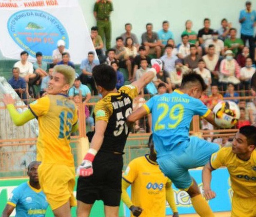 Video kết quả V.League 2018: FLC Thanh Hóa - Sanna Khánh Hòa BVN