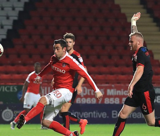 Nhận định tỷ lệ cược kèo bóng đá tài xỉu trận Stevenage vs Charlton