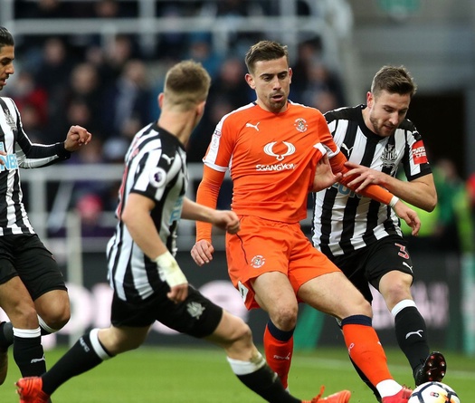 Soi kèo Burnley vs Newcastle, 03h00 ngày 27/11, Ngoại hạng Anh 2018/19