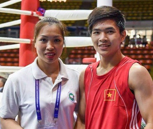 Gia đình cung cấp bằng chứng nhà Vô địch Quyền Anh châu Á Đổ Hồng Ngọc là nữ