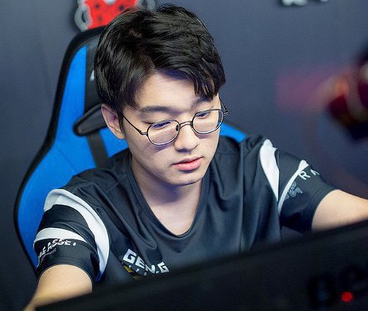 CoreJJ - cựu hỗ trợ của Gen.G nói về lý do chuyển giao, suy nghĩ về TL và Doublelift