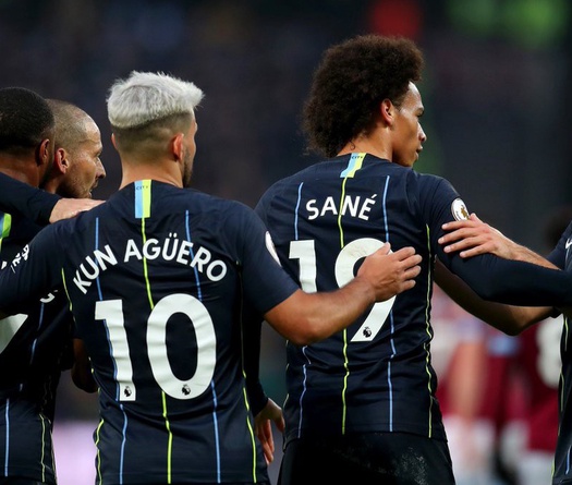 Choáng với tốc độ ghi bàn khởi đầu của Man City khiến các đối thủ sụp đổ