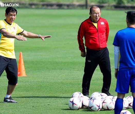 HLV Park Hang Seo sử dụng nhiều lối chơi ở vòng bảng: Con dao hai lưỡi? 