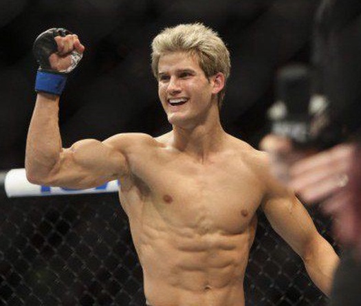 UFC chính thức từ bỏ Sage Northcutt, ONE sẽ có thêm 
"soái ca" Super Saiyan?