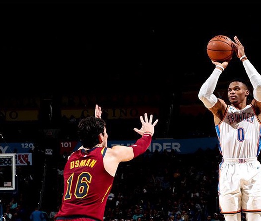 Những pha ghi điểm giúp Russell Westbrook cân bằng kỷ lục "Triple-double" của Jason Kidd