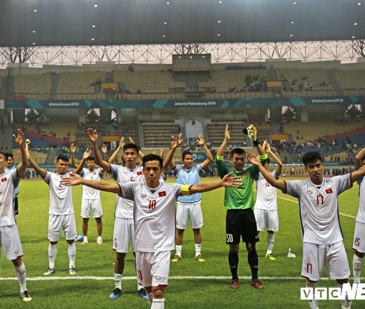 AFF Cup 2018: Báo châu Á cảnh báo tuyển Việt Nam về phong độ thất thường!