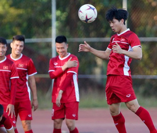 Áo đấu của ĐT Việt Nam đắt thứ mấy trong số các đội dự AFF Cup 2018?