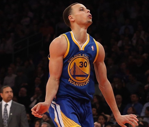 Đầu não NASA không loại trừ khả năng đưa Stephen Curry vào không gian