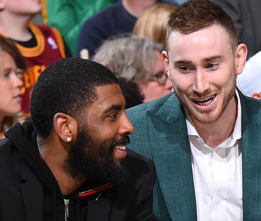 Nghe Kyrie Irving chia sẻ về lý do đặc biệt khiến anh và Gordon Hayward "yêu từ cái nhìn đầu tiên"