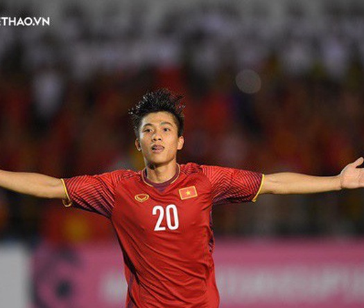 Hạ Philippines, Việt Nam đặt “một chân” vào chung kết AFF Cup 2018