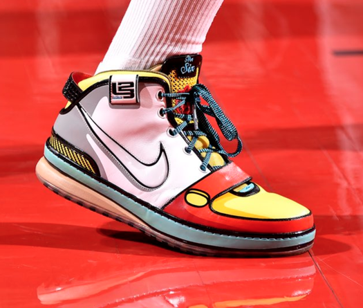 Top những mẫu giày đỉnh nhất đêm Giáng Sinh NBA: Nike LeBron thống trị kỳ lễ hội đầy sắc màu