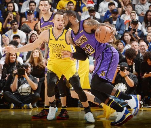 Trận đấu Giáng sinh giữa Lakers và Warriors lập kỷ lục rating ở Mỹ