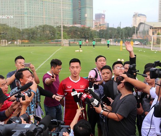 Huy Hùng: ĐT Việt Nam cần ghi nhớ bài học năm 2014 

