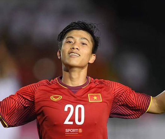 Phan Văn Đức góp mặt trong 5 gương mặt tiêu biểu lượt đi bán kết AFF Cup 2018