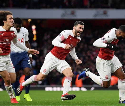 Huyền thoại Arsenal: “Arsenal chưa bao giờ có cơ hội tốt hơn bây giờ để đánh bại Man Utd”