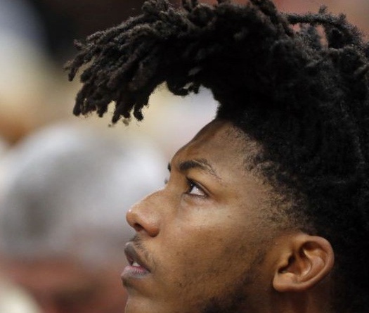 Cầu thủ có mái đầu lạ nhất NBA đã chịu cắt tóc