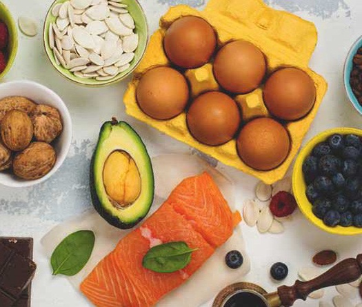 Hé lộ 7 "siêu thực phẩm" dễ tìm thấy trong tủ lạnh của các võ sĩ