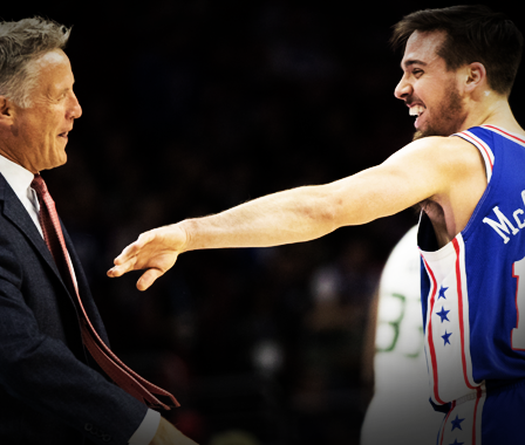 76ers tiếp tục kỷ nguyên 3 năm với "thuyền trưởng thiên tài" Brett Brown