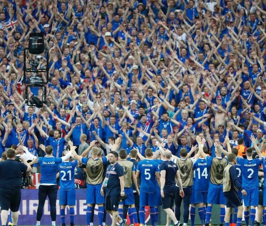 World Cup 2018: Nổi gai ốc với màn ăn mừng Viking của CĐV Iceland trong trận hòa lịch sử với ĐT Argentina 