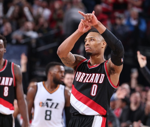 Damian Lillard hóa thiên thần trong ngày lễ trao giải NBA