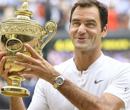 Đến Wimbledon 2018 xài "khăn lau Federer" phiên bản giới hạn