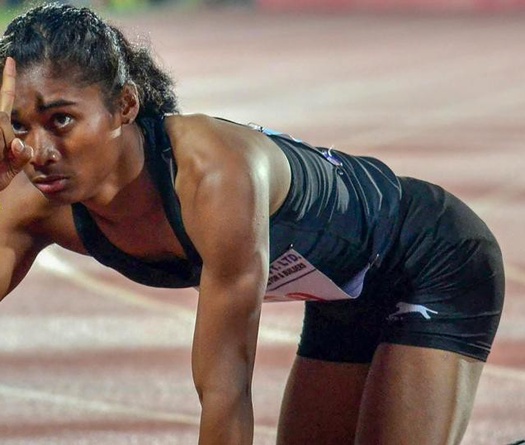 Ấn Độ lần đầu tiên giành HCV chạy bộ thế giới nhờ cô gái 18 tuổi