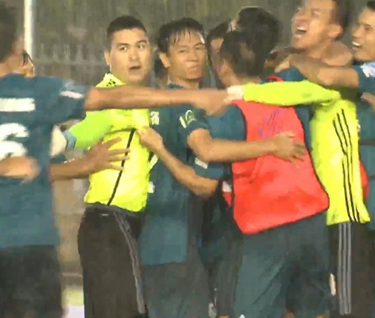 Video kết quả HL1-S3: Mobi FC - Từ Sơn FC