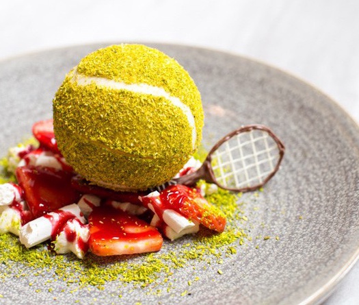 Những món ăn ngon không thể bỏ qua khi xem Wimbledon 2018 (Kỳ 2)