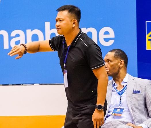 Chia tay HLV Brian Rowsom, Hochiminh City Wings chào đón 'thuyền trưởng' Việt Nam đầu tiên tại VBA