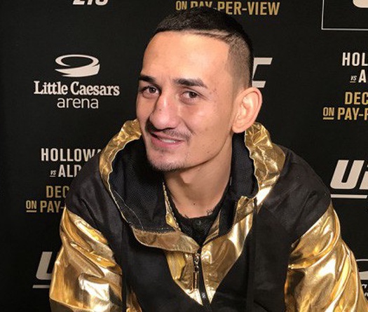 Max Holloway đánh giá cao sự nguy hiểm của Brian Ortega trước thềm UFC 231
