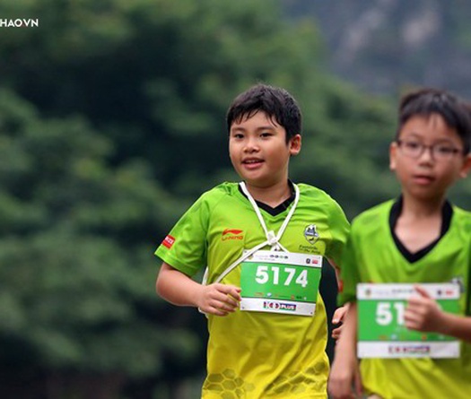 Trang An Marathon 2018: Những bước chân tí hon giữa thánh địa của "Tướng Cờ Lau"
