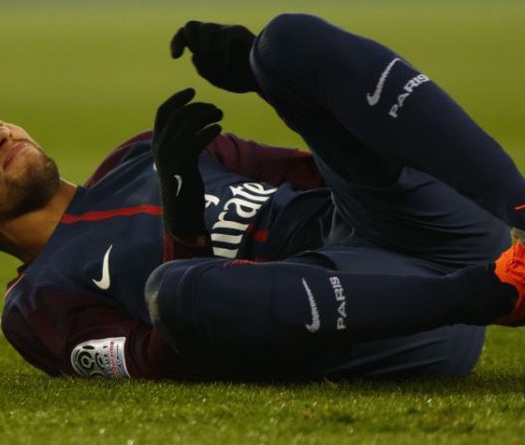 Neymar không chơi trận gặp St Etienne liệu có liên quan gì đến Liverpool?