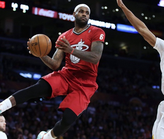 LeBron James hé lộ sẽ hồi sinh phong cách của Miami Heat tại LA Lakers