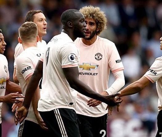 Lukaku thiết lập dấu mốc và 5 điểm nhấn không thể bỏ qua từ trận Bunrley - Man Utd