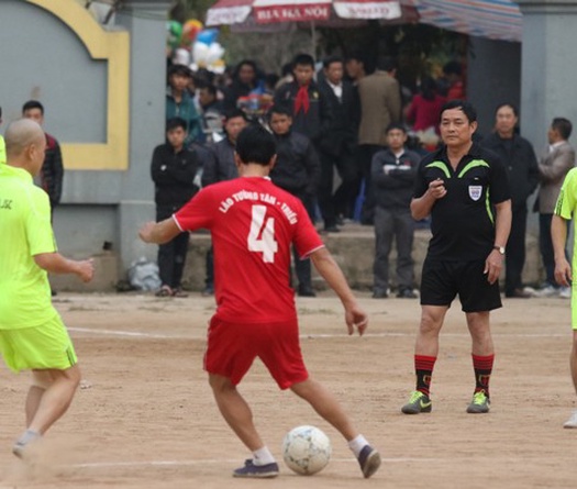 Khởi động giải Lão tướng Thủ đô 2016: Forumbongda đánh bại Triều Khúc