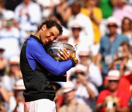 Chung kết Roland Garros: Nadal nghiền nát Wawrinka, hoàn tất giấc mơ “La Decima” 