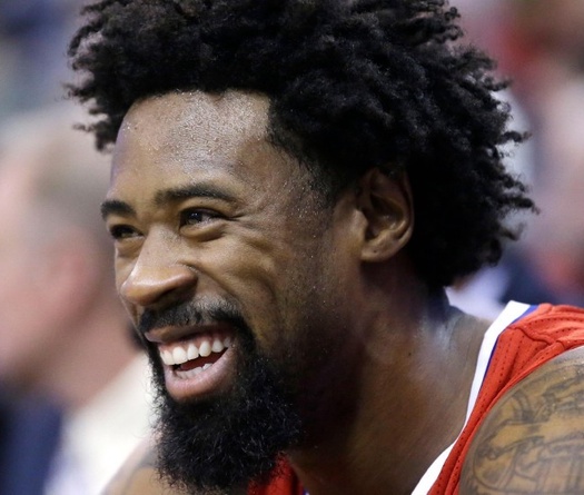 Draymond Green bênh vực đồng đội mới, DeAndre Jordan mắc sai lầm hài hước