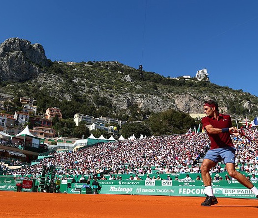 Tái xuất ấn tượng, Federer xua tan những nghi ngờ