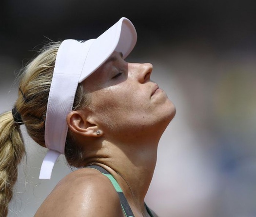 Kerber thất bại tại Roland Garros: "Số 1" phải tầm sư học đạo? 