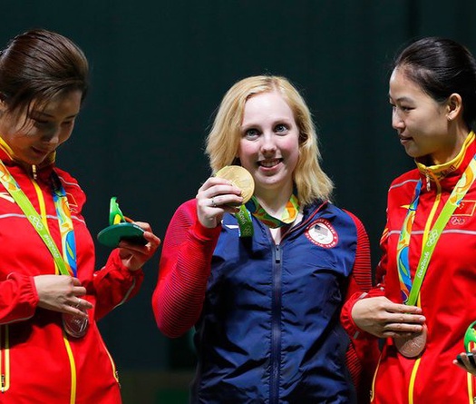 Xạ thủ Mỹ giành HCV đầu tiên của Rio 2016 và lập kỷ lục Olympic