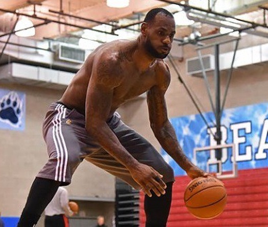 VersaClimber - Bảo bối thể lực của LeBron James và Cavaliers