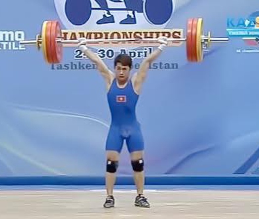 Giải VĐ Cử tạ châu Á: Trịnh Văn Vinh xuất sắc giành vàng!