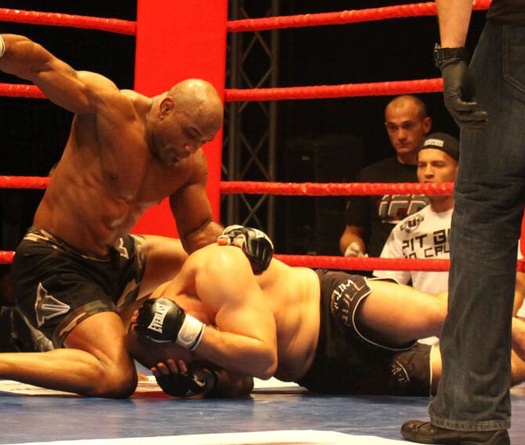 Có nên đưa MMA vào Olympic?