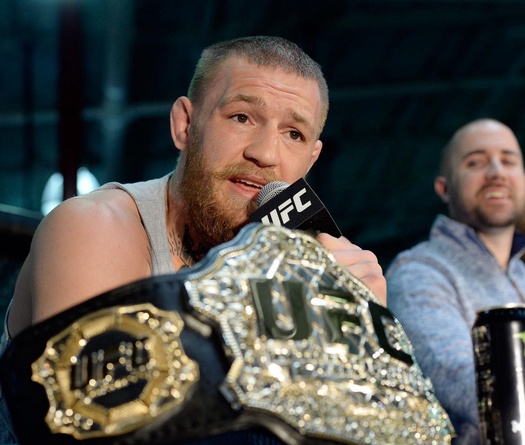 Gã nổi loạn McGregor tuyên bố quay lại UFC 200